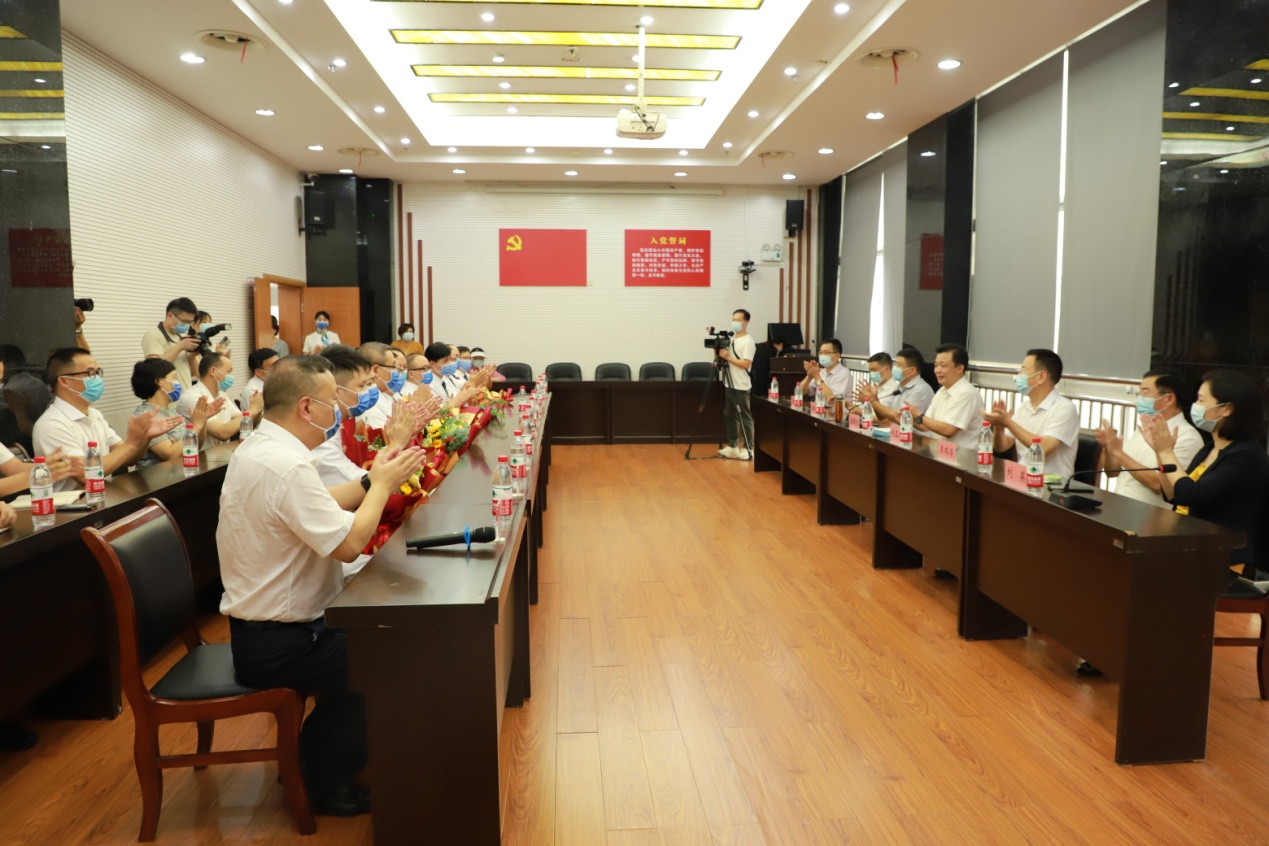 圖片2.jpg 圖片2.jpg